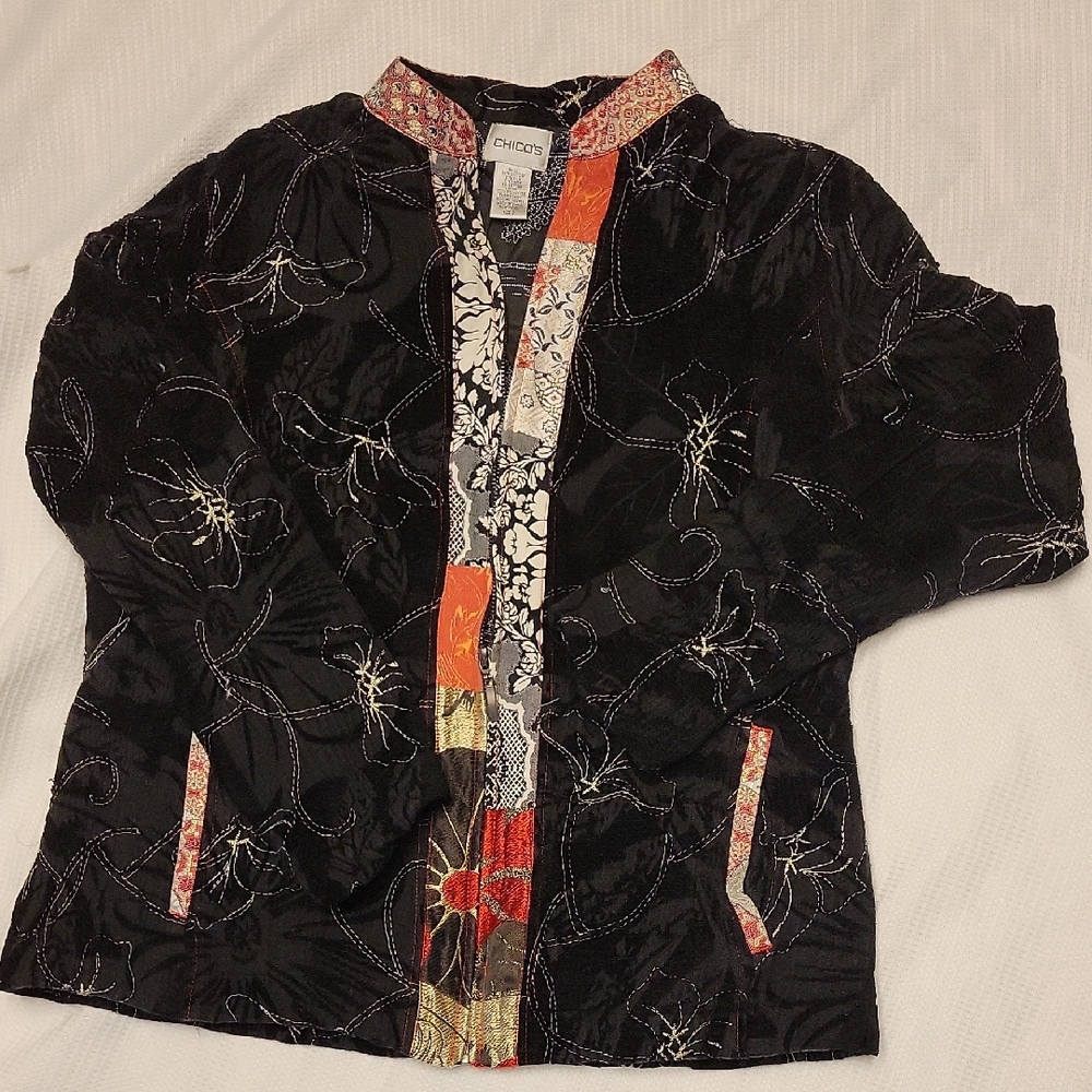 Chico's Black Floral Women's Jacket W Gold Black Red & Cream.. So Pretty!